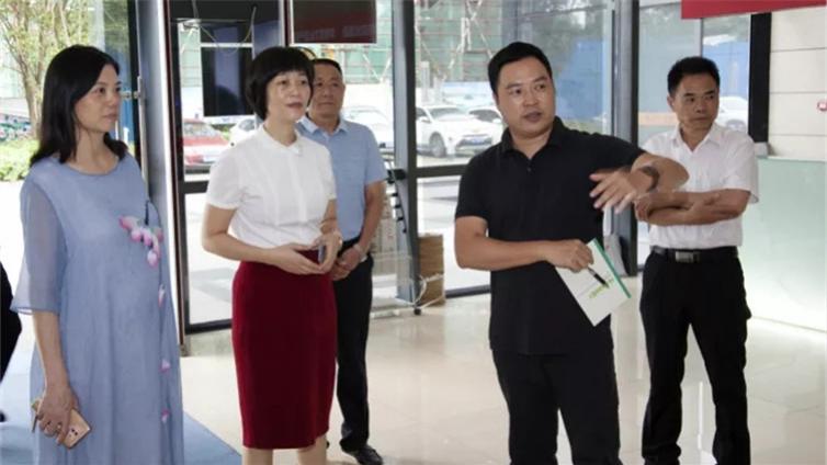 副市长陈高燕到我馆调研