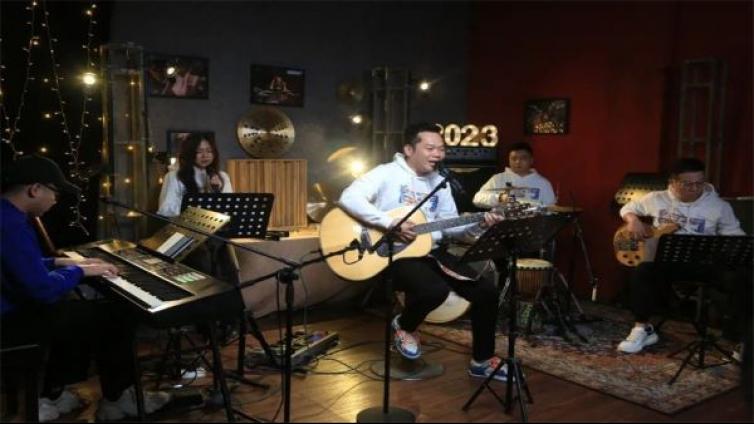 龙门第三届新春云音乐会火爆全城
