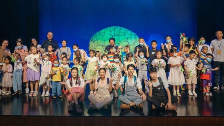 文化惠民大讲堂“六一”专场丨故事绘本偶形剧《小恐龙历险记》赏析精彩落幕