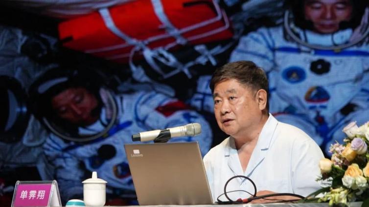 单霁翔分享“文化的力量”：让文化遗产 资源“活起来”