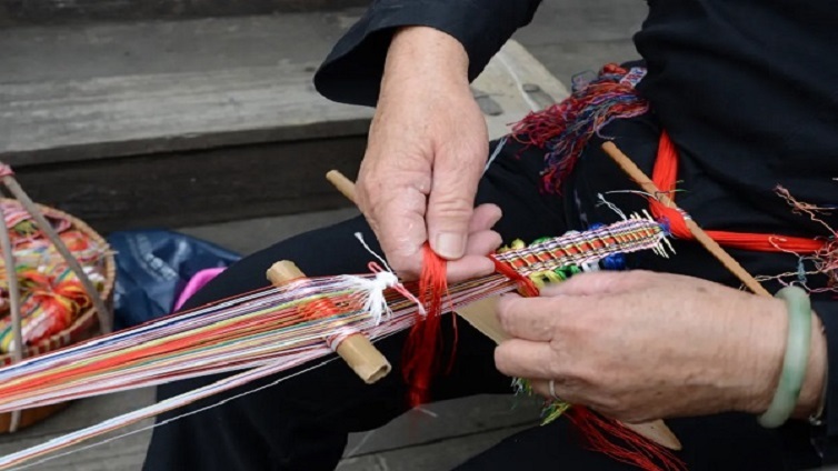 人文龙门 多彩非遗｜领略指尖上的非遗之美