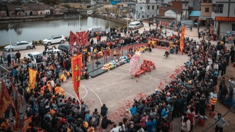 比过年还热闹！龙门非遗“做棚”现场喜气洋洋