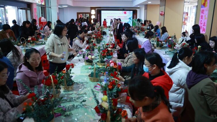 分馆动态丨小金口街道：欢庆“三八”，巾帼逐梦新征程